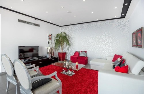 Paul do Mar House | Villa São Lourenço by LovelyStay