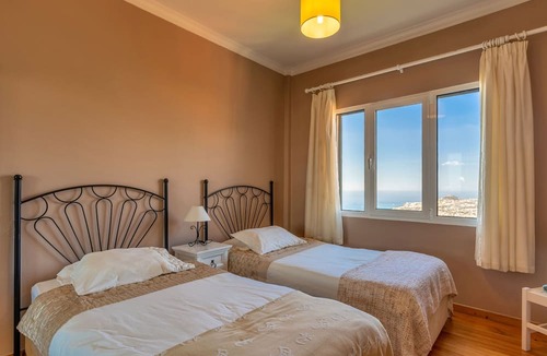 Sao Goncalo Apartment | Atlantic Ocean Apartment