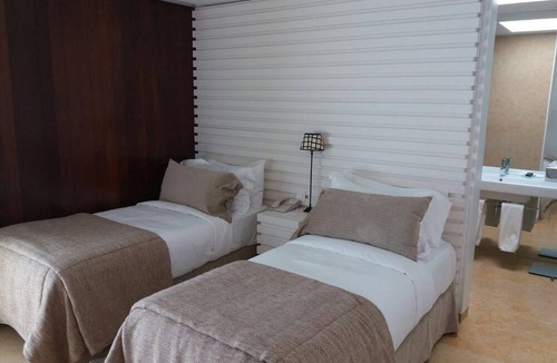 Monchique House | Magnificent SERENITY FIRST property 500 meters from beach /ocean in 5 * Resort