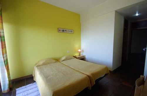 Caparica Hostel | HI Almada - Pousada Juventude - Hostel