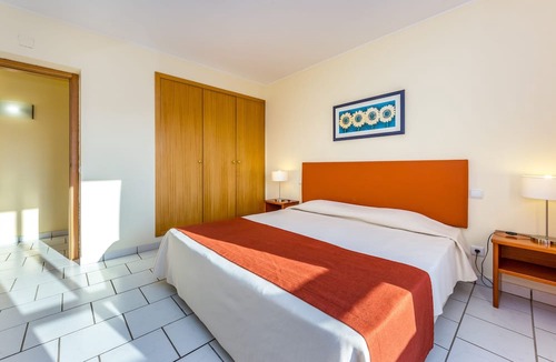 Patio Hotel | Pateo Village Apartments