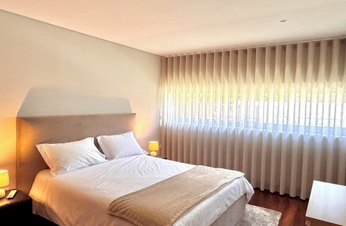Barcelos House | Villa Branco - Private Pool & Garden