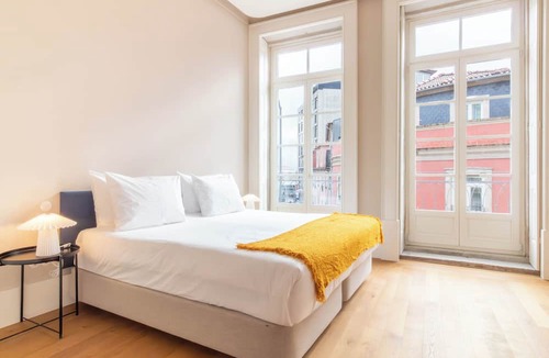 Centro / Baixa Hotel | Entreparedes House