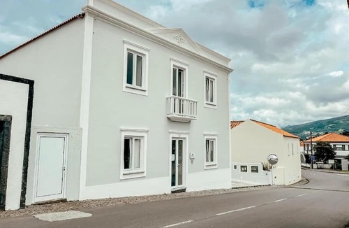 Sao Roque do Pico Hostel | Aires HOSTEL