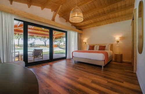 Ponte de Sor Hotel | Chalet do Lago
