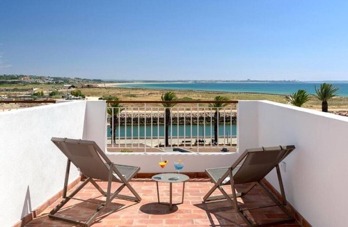 Lagos City Center Hotel | Água Hotels Lagos Bay