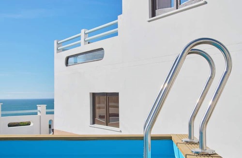 Torres Vedras Hostel | Wander Surf House