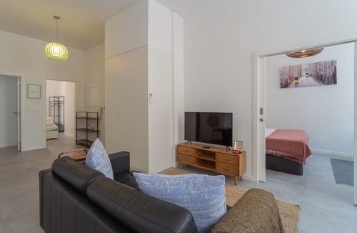 Chiado Apartment | Pink Street by Ldapartments