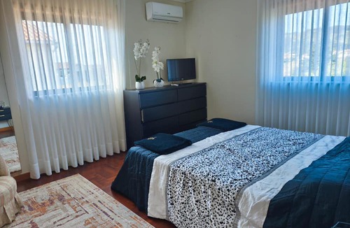 Marinhas Villa | Esposende Charming Villa With Garden