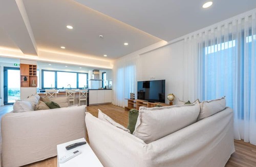 Ponta Delgada House | Ápice - by Azores Green Villas
