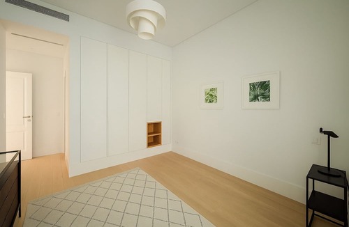 Chiado Apartment | 2bed flat with Balcony in Central Lisbon