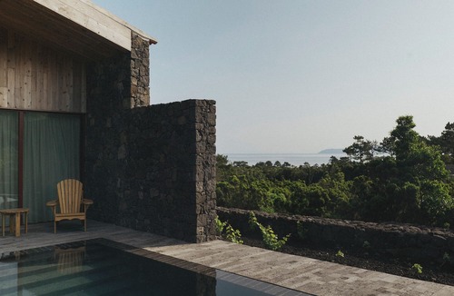 Madalena Hotel | Pico Vineyards
