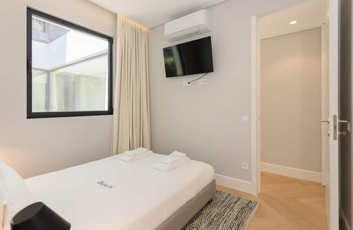 Centro / Baixa Apartment | Pool Paradise Apartment C