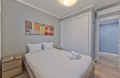 Linda-a-Velha Apartment | Jamor Terrace by Homing