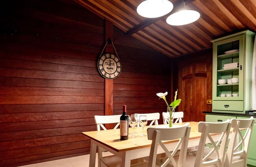 Praia da Vitoria House | Casa da Fontinha in Fontinhas