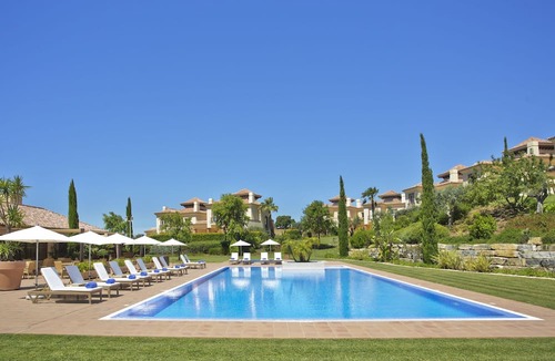 Vila Nova De Cacela Villa | Monte Rei 2 bed Linked Villa