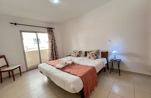 Vila Real Santo Antonio Apartment | Monte Gordo Beach Ocean View 5 by Homing