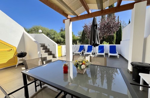 Aldeia do Golfe Villa | Vilamoura Club Villa 2 by Homing