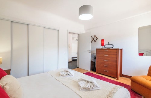 Vilamoura Apartment | 1BR Apartment with Pool at Lago Azul