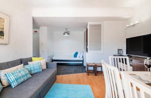 Vilamoura Apartment | 1BR Apartment with Pool at Lago Azul