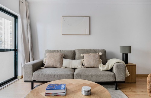 Paco De Arcos Apartment | Blueground | Oeiras 2bd apartment