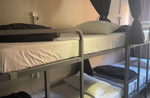 Vila Praia de Ancora Hostel | Hostel Aqui Há Gato
