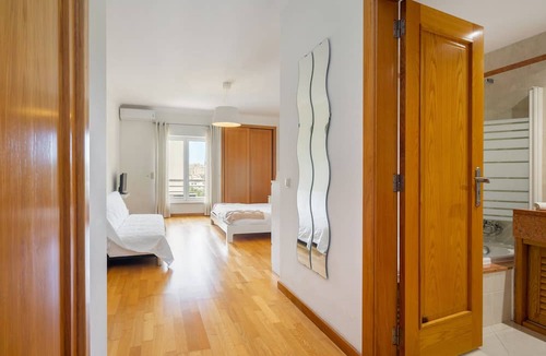Vilamoura Apartment | Family Holidays W/S-Pool, Ac, Elevator & Garage