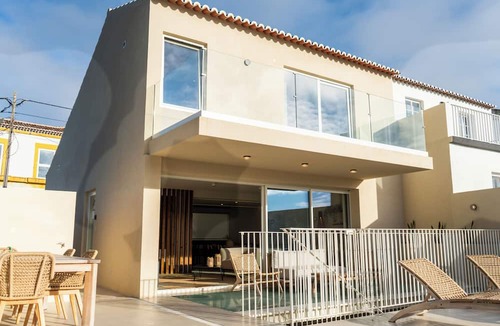 Angra do Heroismo Bed & Breakfast | Silveira Bay Lounge Retreat