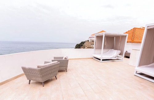 Praia das Macas House | Guest House Residencial REAL