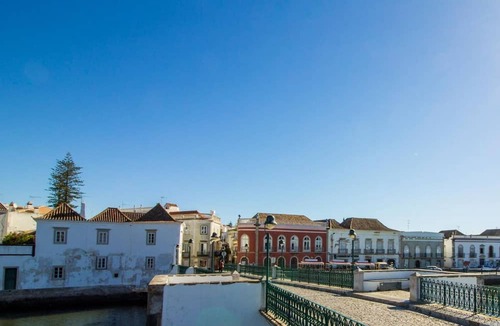 Tavira Cottage | Lux Townhouse V2 with terrace center Tavira