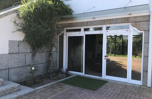Ronfe Apartment | Luxury townhouse with jacuzzi in Guimarães!