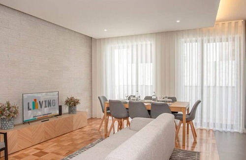 Bonfim House | Liiiving in Porto - Design Bright House