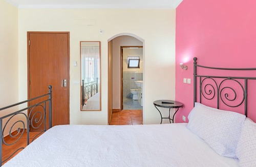 Porto Covo House | Room 'Quarto 5' in Porto Covo with a Fan