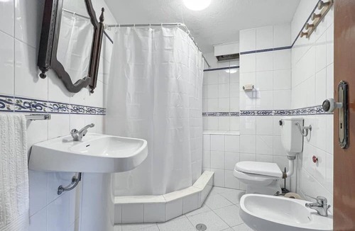 Alvorge Cottage | Cottage 'Casa Angelino' with Mountain View and Wi-Fi
