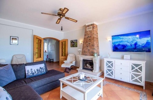 Falfosa House | Villa with 3 bedrooms, wifi and sea view