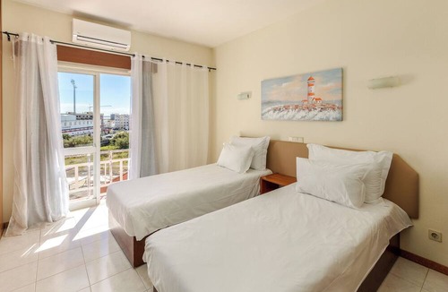 Olhao Hotel | Bela Ria Stay & Sushi.