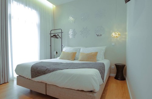 Rio Maior Hostel | Pedra de Sal Hostel & Suites