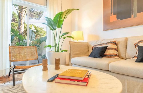 Cascais Villa | Casa Rosário : Three Bedroom Villa with Private Pool;