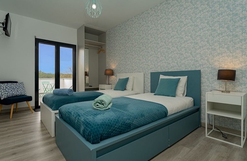 Ourem House | Casa do Vale Cabo
