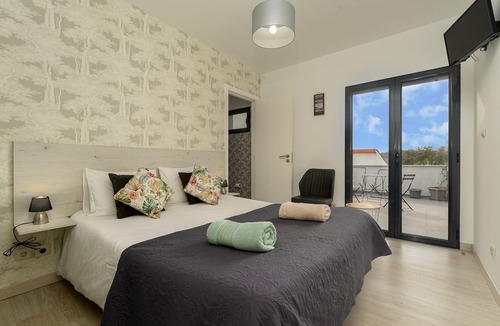 Ourem House | Casa do Vale Cabo
