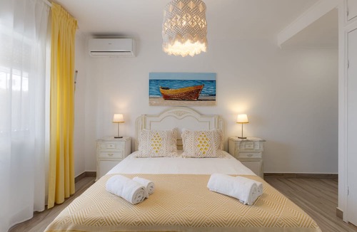 Quarteira House | Bambus House Holidays Rental