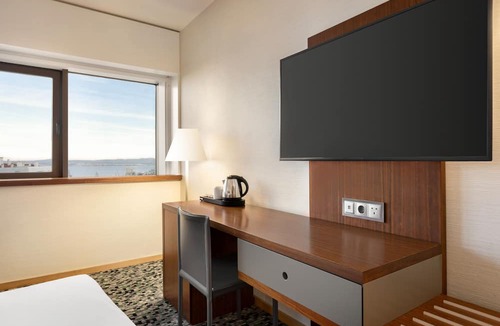 Alto do Pina Hotel | Ramada by Wyndham Lisbon