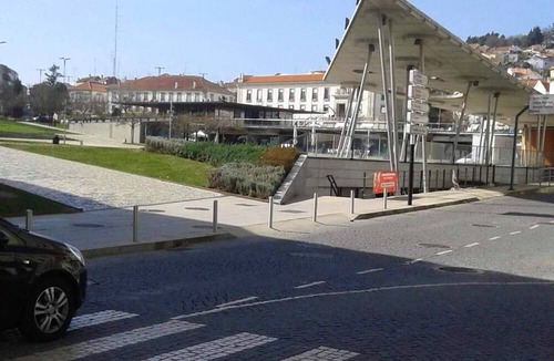 Feijo Apartment | Homerez - Apartement 5 km away from the beach for 5 ppl. with shared pool