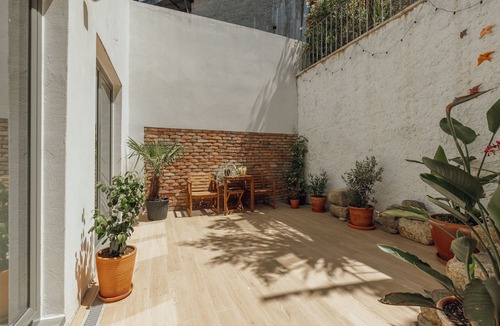 Santa Marinha Apartment | Bridge Pool Retreat by Vacationy