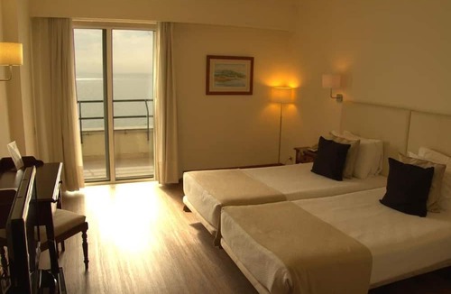 Paco De Arcos Hotel | The Boutique Hotel Solar Palmeiras