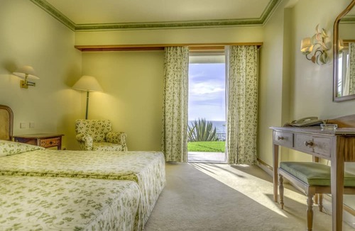 Paco De Arcos Hotel | The Boutique Hotel Solar Palmeiras