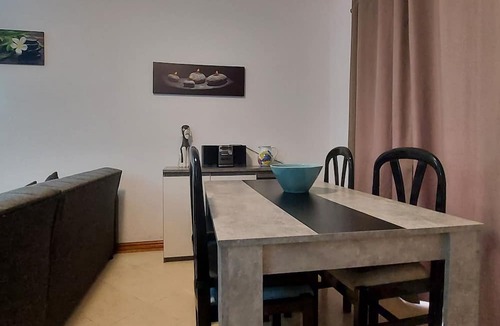 Areias de Sao Joao Hotel | Jeannies Oura Estrela Apartamentos