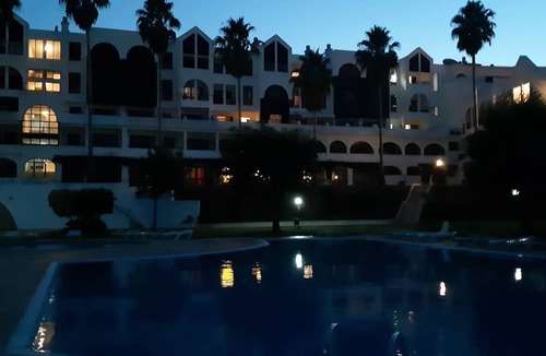 Areias de Sao Joao Hotel | Jeannies Oura Estrela Apartamentos