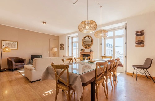 Sacramento Apartment | Chiado trindade I+II
