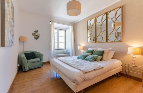 Sacramento Apartment | Chiado trindade I+II